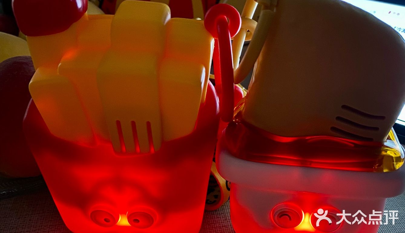 😋麦当当每年的儿童节玩具都很有自己的特色🍟