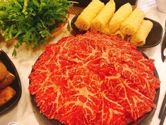 -鲜入围煮花胶鸡海鲜火锅