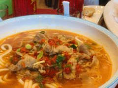 酸汤肥牛-侬佳蒸菜馆(听潮店)