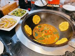 -六州府地锅鸡·农家菜·龙虾(未来科技城店)
