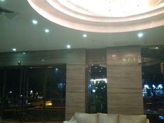 -怡华威斯达酒店(重庆医科大学附属儿童医院店)