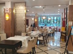 -老人和饭店(打浦路店)