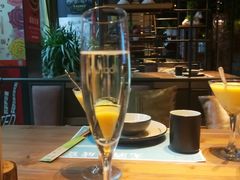 -临界音乐酒馆·小龙虾·江湖菜(华熙LIVE·鱼洞店)