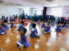 -小荧星艺校(浦东中环分校)