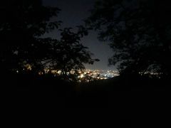 -鬼笑石后山停车场