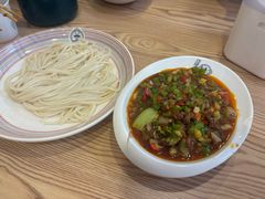 -歹歹的加个面过油肉拌面(贵州路店)