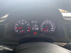 -一嗨租车(凤凰机场店)