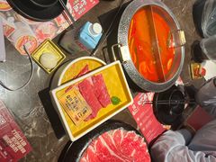 -一绪に和牛寿喜烧(罗湖益田假日店)