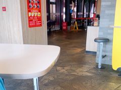 -麦当劳(国家体育场南路店)