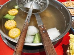 牛骨清汤锅底-潮汕·草根牛肉档(上海荟聚城市集市店)