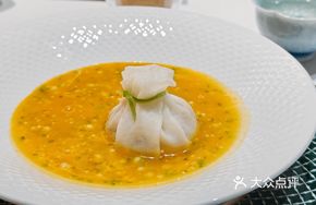 Crab Meat Pomegranate Balls
