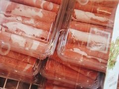 -辣八香新疆孜然串烤火锅(环球港店)