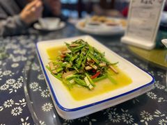 小芹菜炒香干-禾悟农·农家私房菜