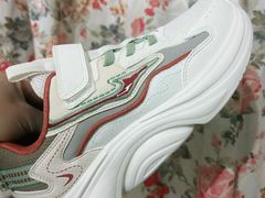 -首创奥特莱斯(西安店)