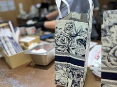 -霸王茶姬(大学城熙街店)