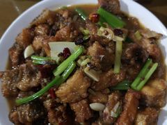 -白氏鲶鱼汤(白亮1号店)