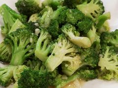 蒜蓉炒西兰花-正德顺順德雙皮奶(中信店)