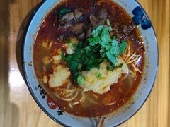 豌杂肥肠小面-幺不倒重庆小面(大梁店)