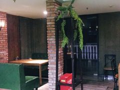 -第三空间·趣味桌游·轰趴.室内CS.剧本杀(大武汉1911店)