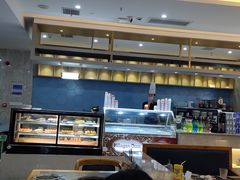 -锤头鲨毛肚海鲜烤肉自助餐厅(国购广场店)