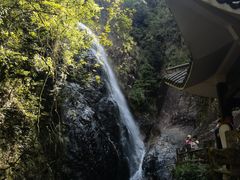 -南昆山川龙瀑布