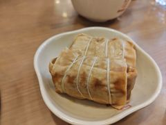 -佬钱湾仔(衣裳街店)