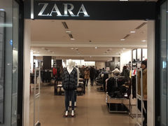 店内环境-ZARA(金安国际购物广场店)