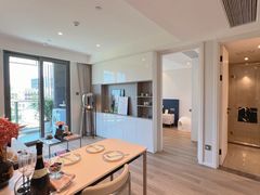 -展汇城国际Apartment(福田会展中心店)