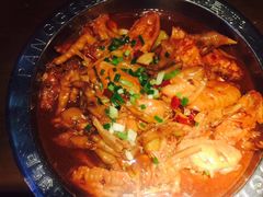 -胖哥俩肉蟹煲(湖滨银泰in77店)