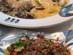 -渔语鱼酸菜鱼新川菜(来福士店)