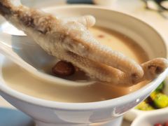 眉豆鸡脚汤（位）-柴门头啖汤·经典川菜·慢火汤品(锦城万达店)