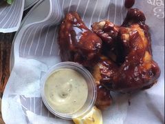 烤鸡翅-Ribs & Burgers The Rocks