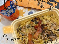 -HELLO 27 意面·沙拉·帕尼尼