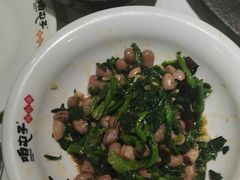 -咱屯子铁锅炖直营店(保利店)