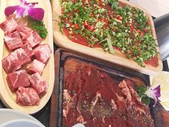 -热火朝天鲜切牛肉火锅(南强街巷店)