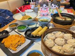 -馋三尺蟹粉小笼(人民广场店)