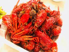 -阿胖龙虾小海鲜(宁国南路总店)