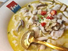 -蜜桃餐厅·伴山(湖滨商业街店)