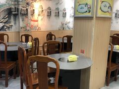 -官塘陈记鱼生·潮汕砂锅粥·牛肉火锅(潮枫路总店)