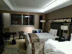 android_upload_pic-西安皇冠假日酒店·朱雀咖啡厅