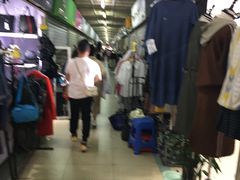 -兴旺欧韩城(上海兴旺国际服饰城店)