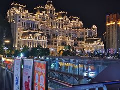 -野山舂·贵州现舂酸汤火锅(鸿通城店)