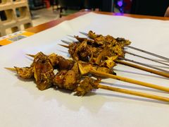 -京狮炙燥·精酿烧烤(首经贸店)
