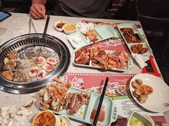 -汉金城海鲜烤肉自助百汇(威海威高广场店)