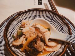 老坛酸菜鱼-周渝食惦·酸菜鱼精致川菜(横岗店)