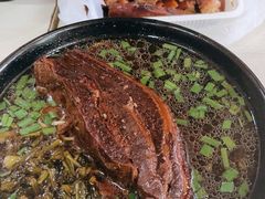 大肉面-小龙大肉面馆