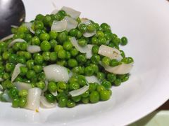 -新白鹿餐厅(百联中环店)