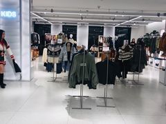 -ZARA(大上海时代广场店)