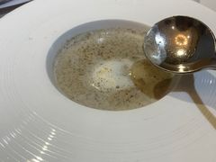 松露菌菇汤-戈雅法餐厅(世界城广场店)