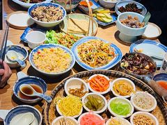 -包整·丝娃娃(一览甲秀楼风景店)